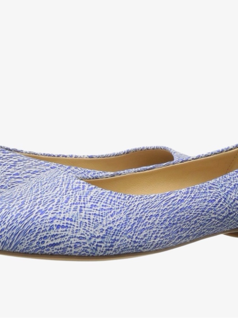 Trotters Estee Blue Textured Pointed-Toe Flat in 9.5WW - Picture 7 of 7